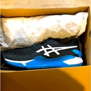 ASICS Gel- Resolution (New)